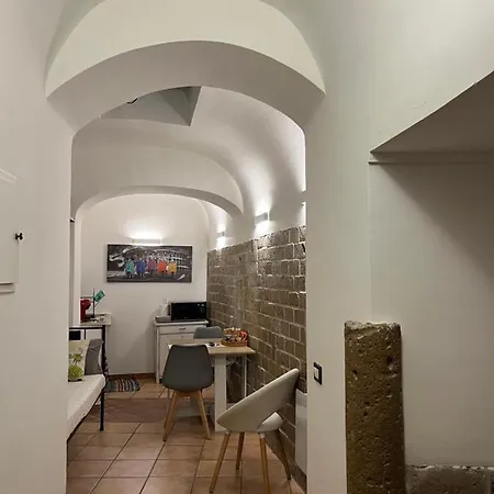 Cricket's House * 罗马